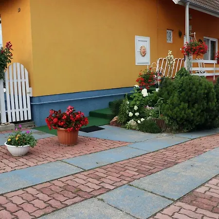 Sesil Pusztavam